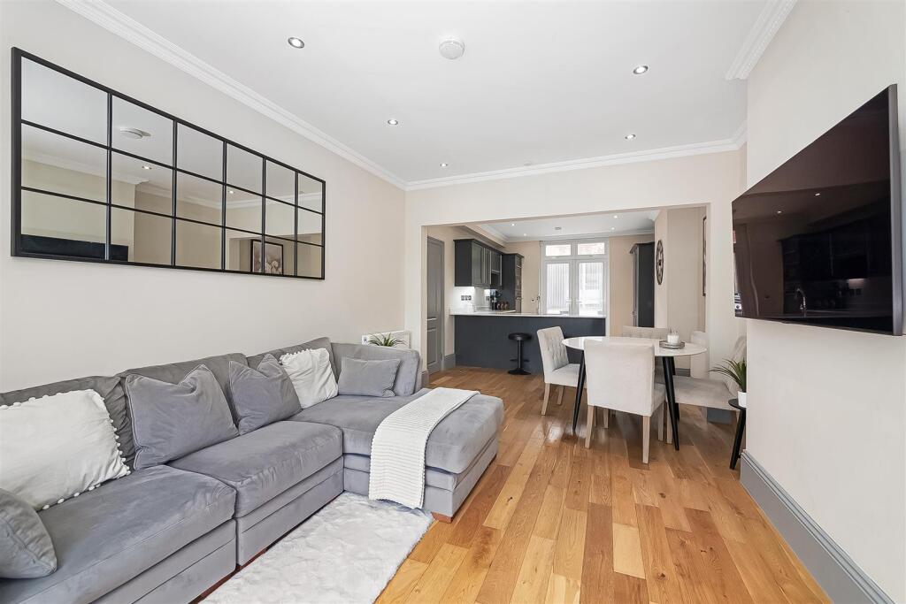 Kitchen/Reception Room