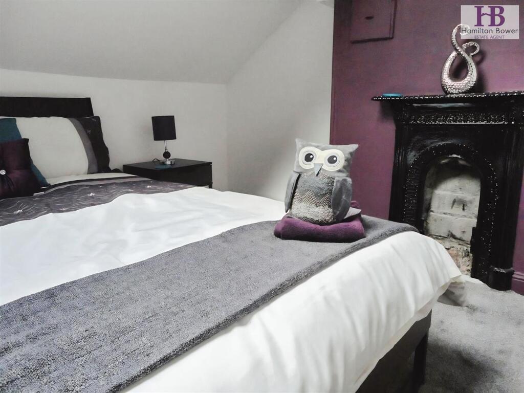 d63a0ac4-23 20alex7.jpg