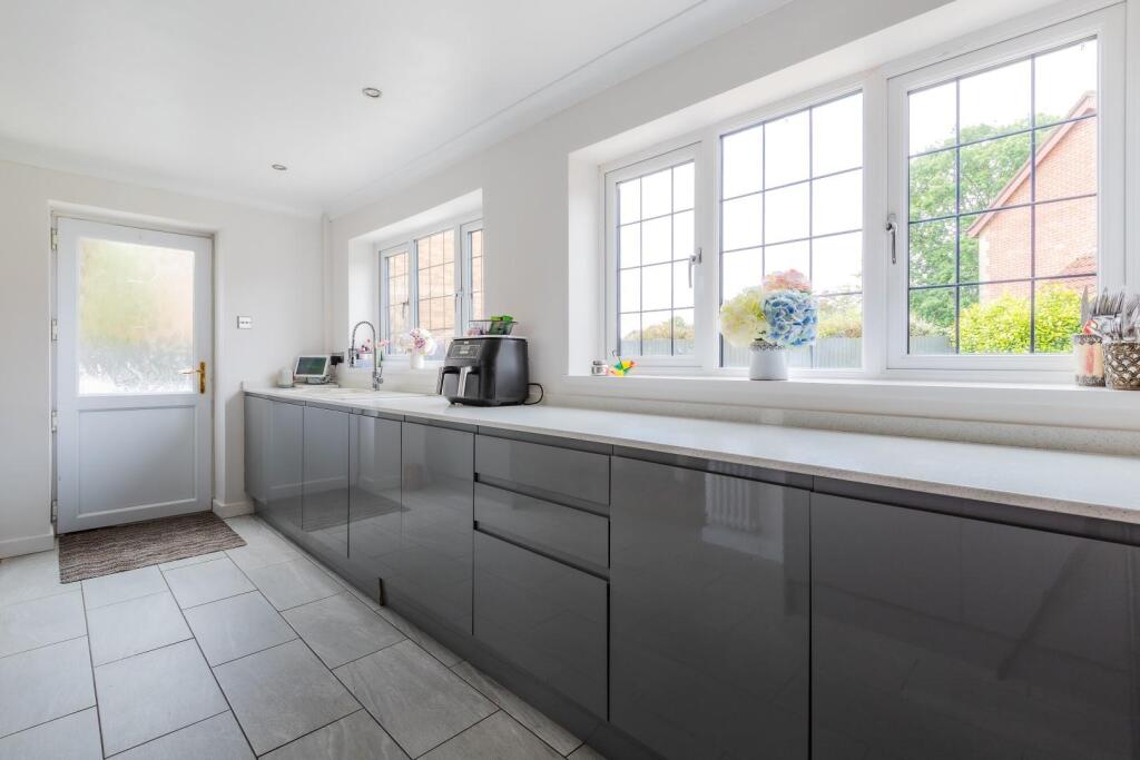 Briarmeadow Drive 9-34.jpg