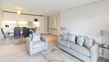 Reception Room / Kitchen