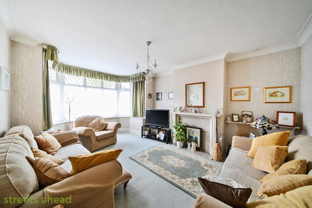 8b8eb7d8-381d-4ae...