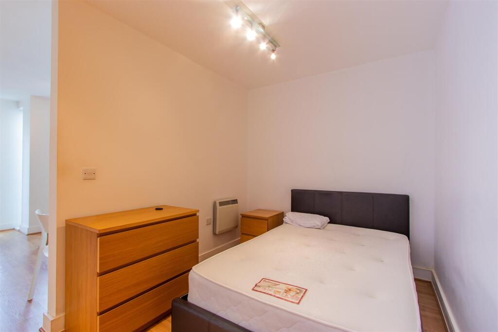 Central Court 13-6.jpg