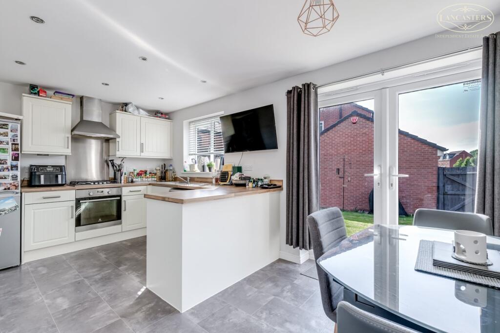 Dining Kitchen 