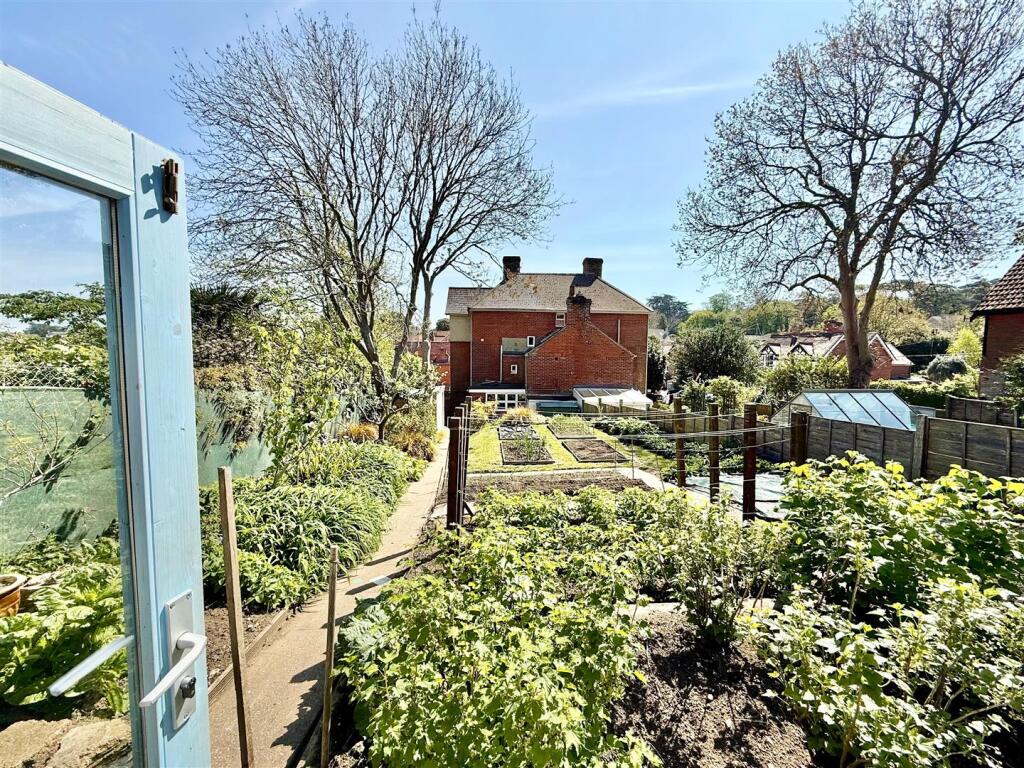 Rear of property.jpg