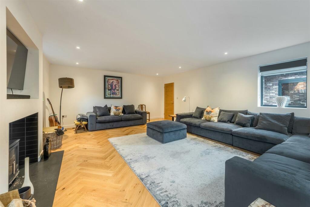 Highmead -013.jpg