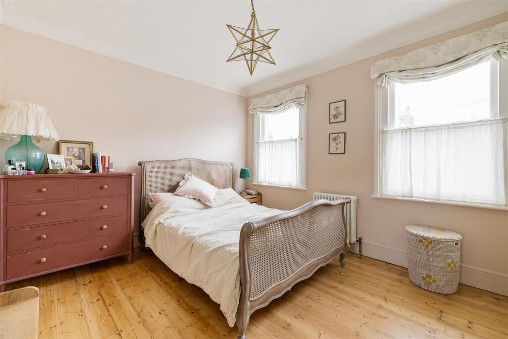 Trumpington Road, E7