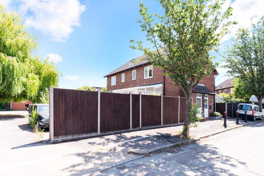 WOLSEY CLOSE (14).jpg