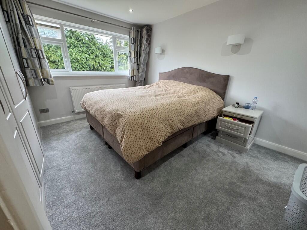 10 Eustace Road -...