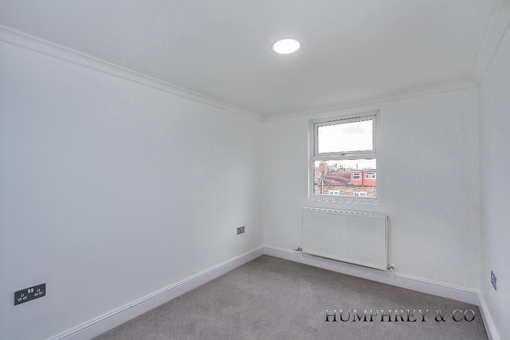 4 bedroom Terraced for sale