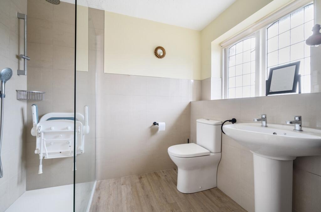 1325575-8-6880c9130405e