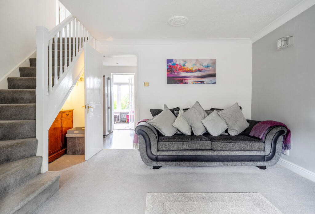 1329579-10-6888e3...