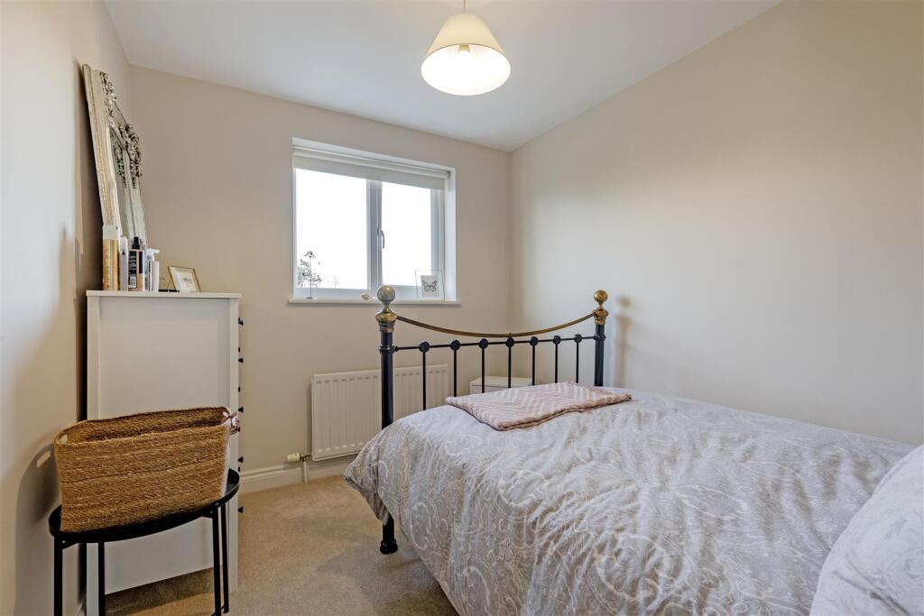 Bedroom 3-1.jpg