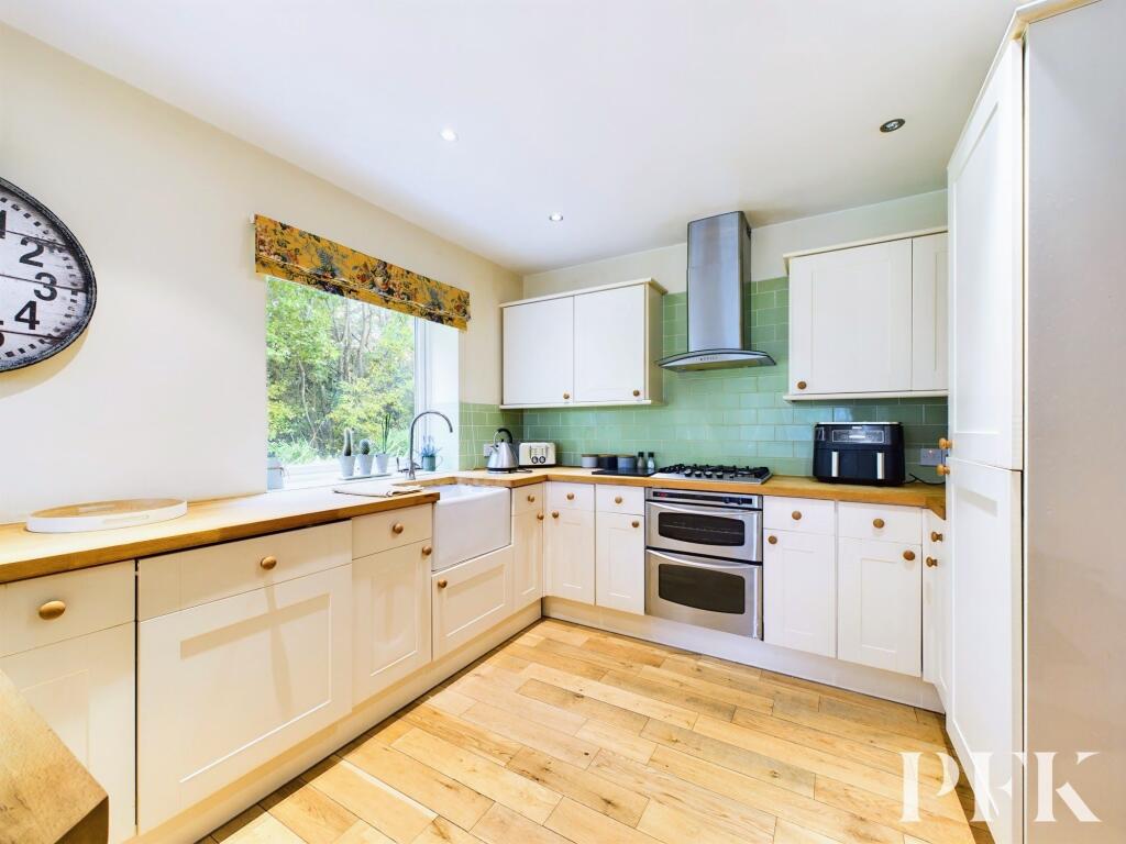 Open Plan Dining Kitchen &amp; Sunroom