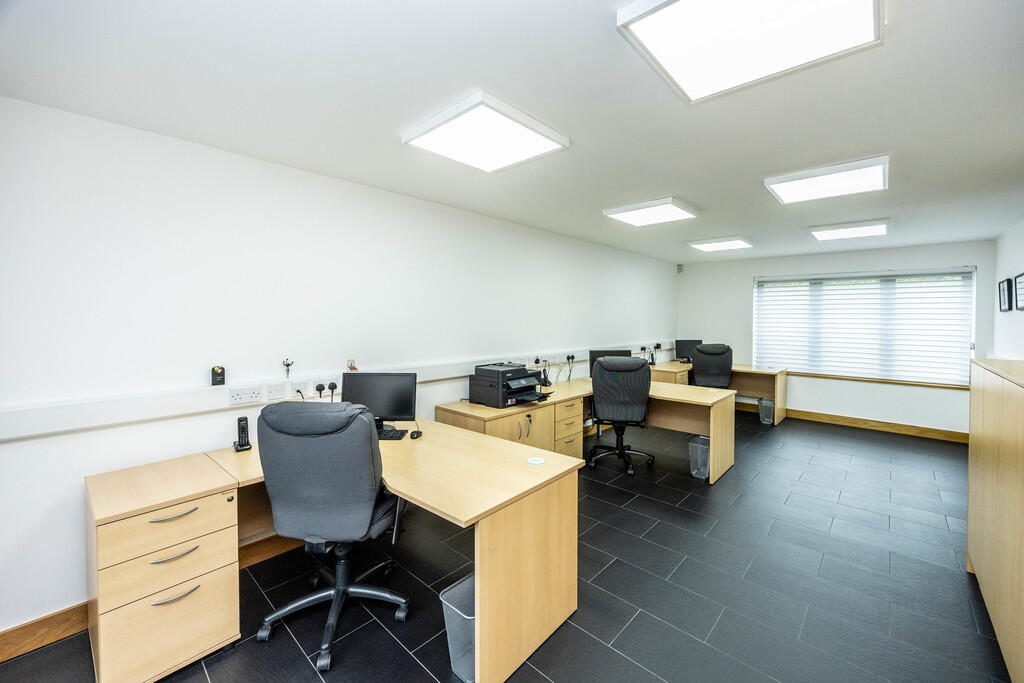 27PLLeeds-250425-...