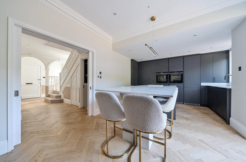 1316626-22-686cf9...