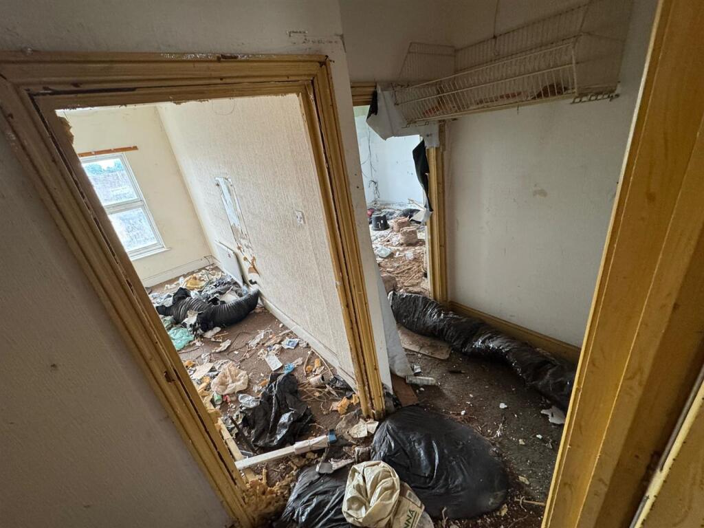 WhatsApp Image 2025-09-15 at 11.23.02 (10).jpeg