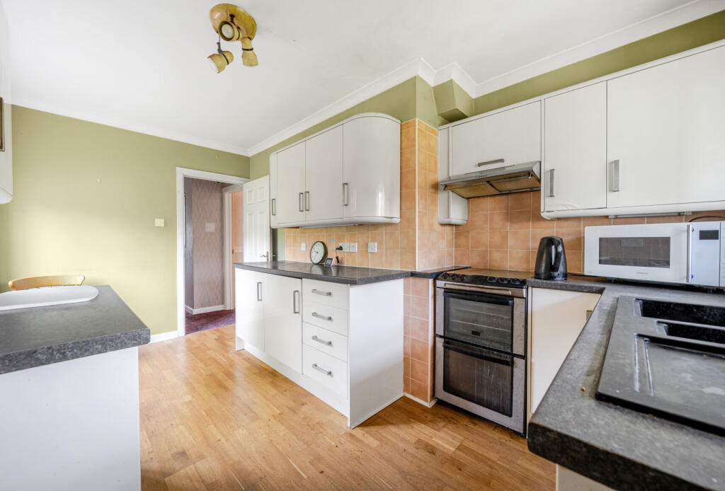 1296071-10-682c44...