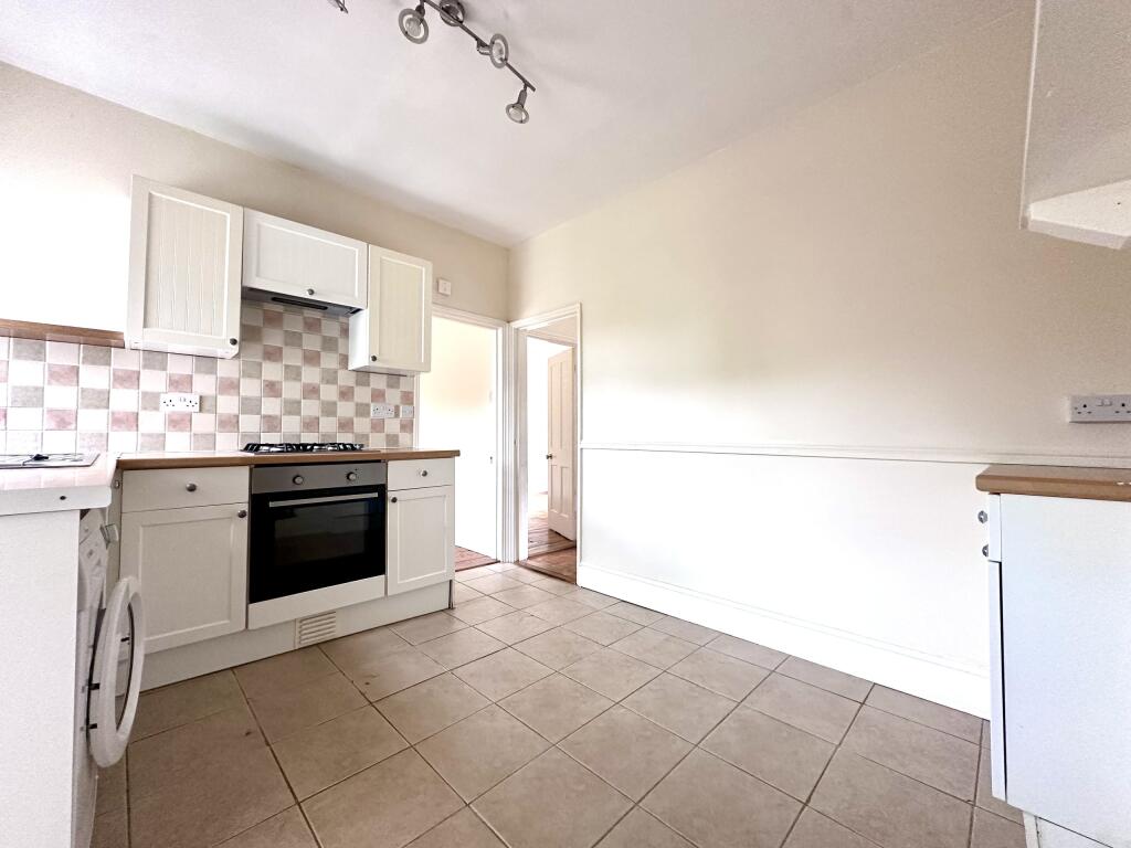 Kitchen 2