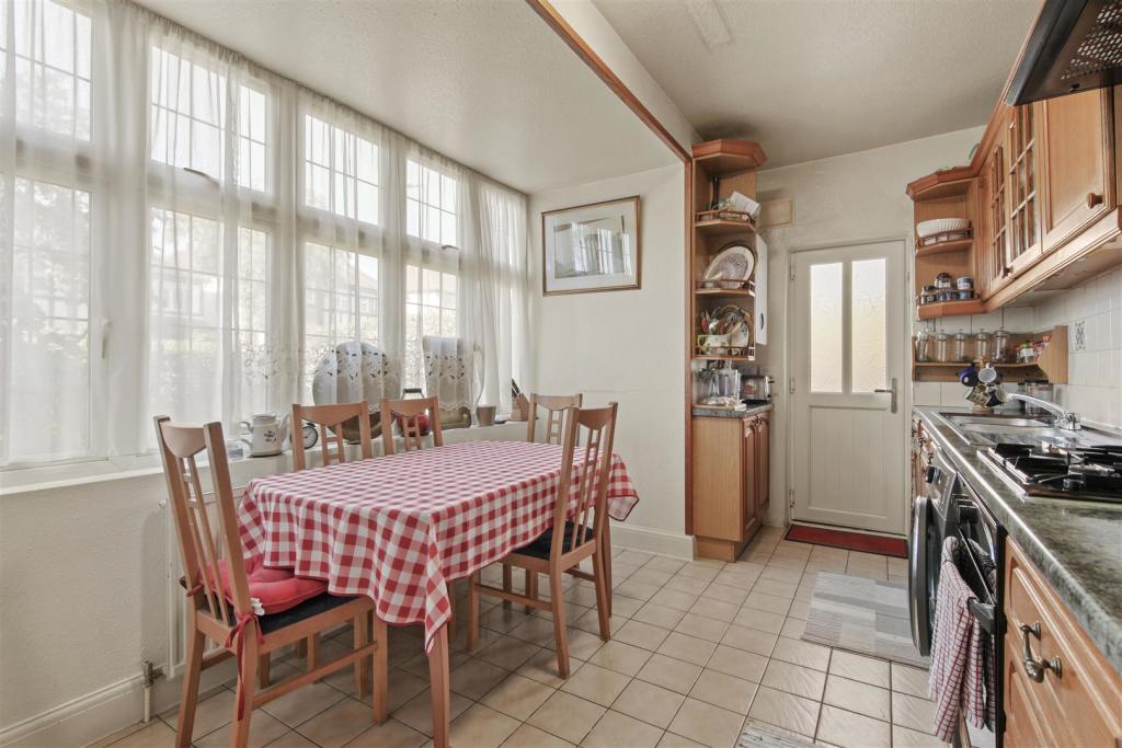40 Barn Hill - ya6oJFfXz8pnREfEbNDe.jpg