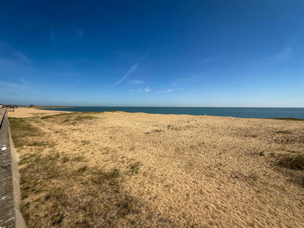 JAYWICK BEACH