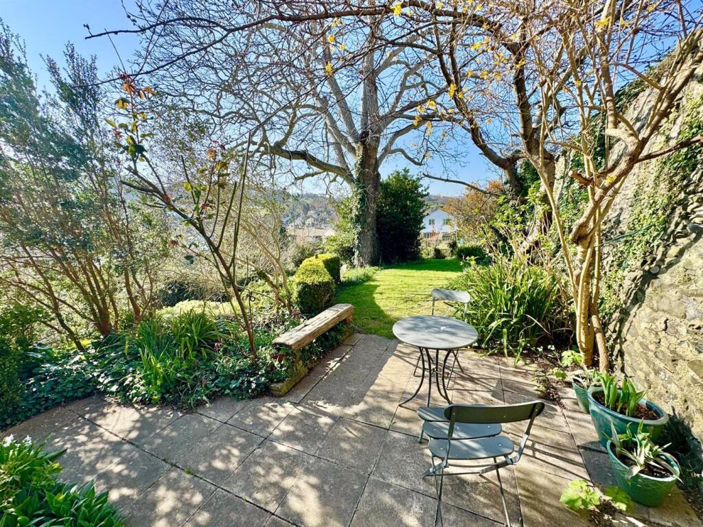 PHOTO-2025-04-07-19-38-15 (14).jpg