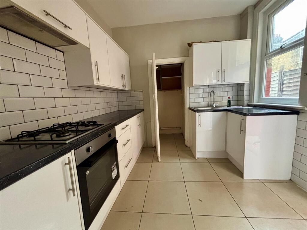 Kitchen.jpg