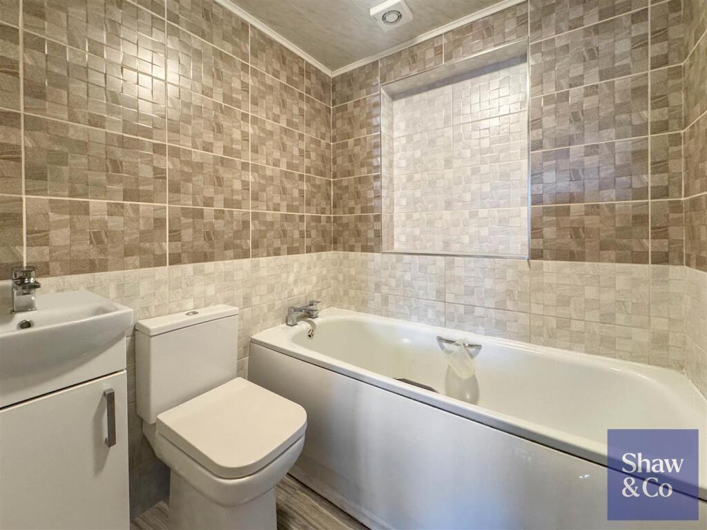 Bathroom.jpeg