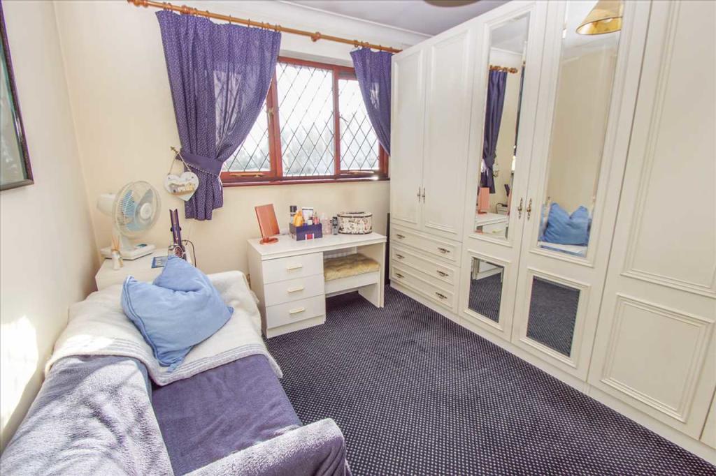 Bedroom2