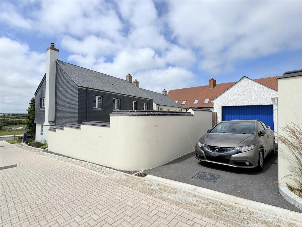 Garage and Parking