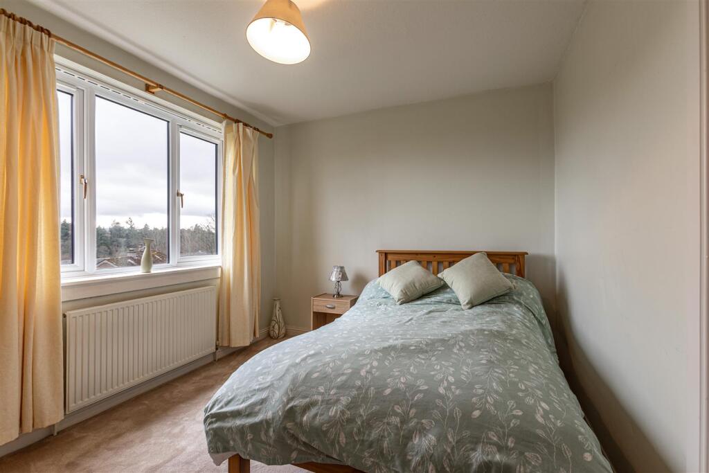 64 Forest Gardens Galashiels 29.JPG