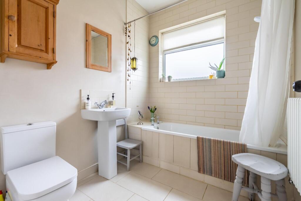 16 levisham stret-17.jpg