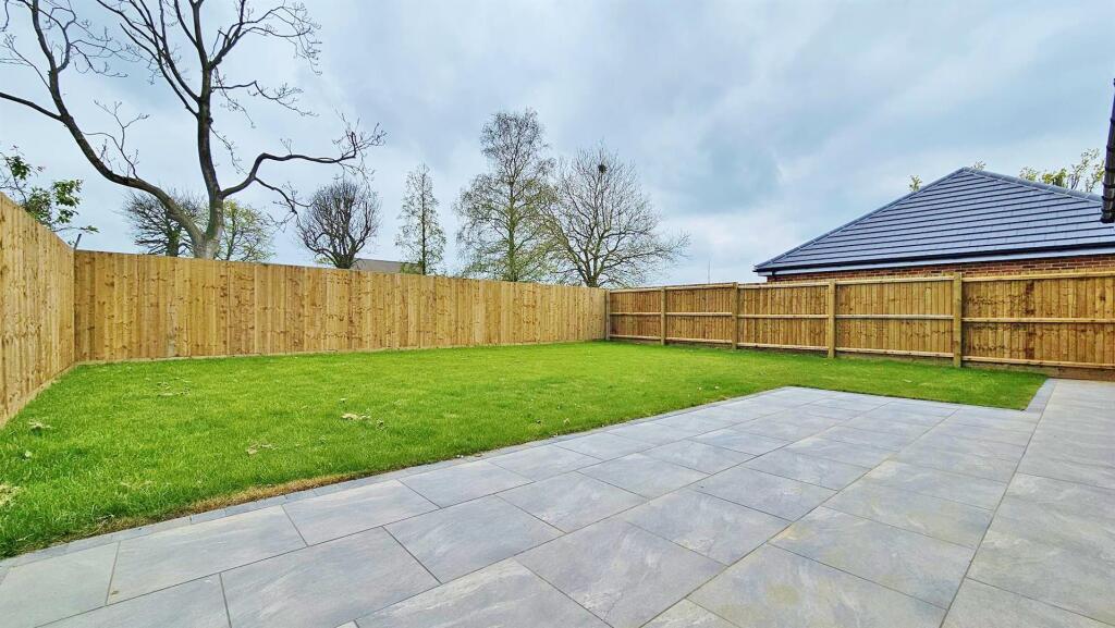 Outside - Rear