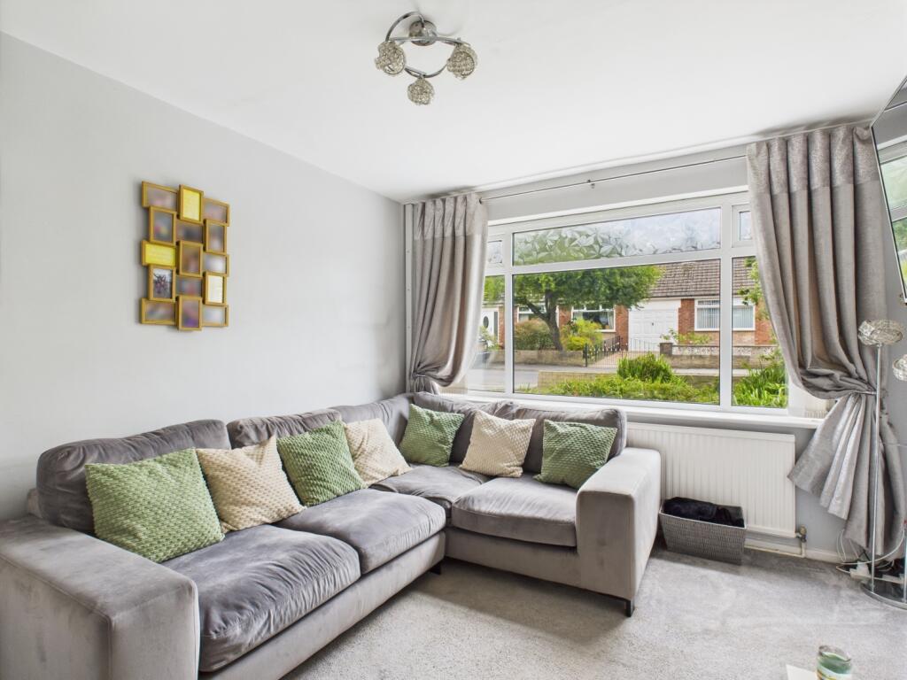 CAM03729G0-PR0093-STILL003