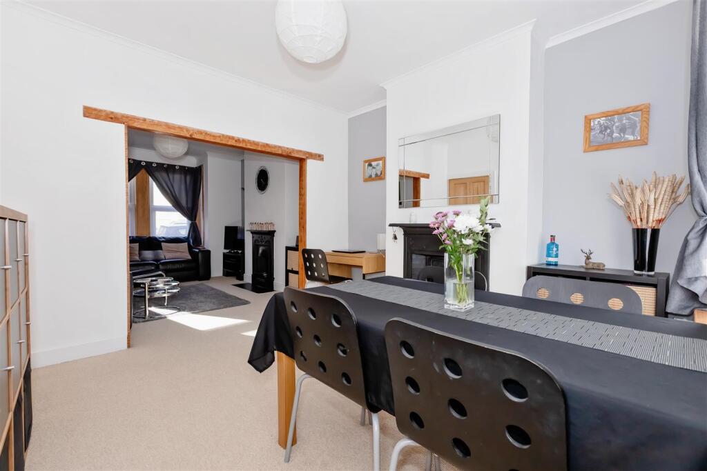 For sale by Aspire Residential | St Anselms Road