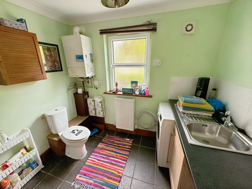 Ground floor Utility/shower room