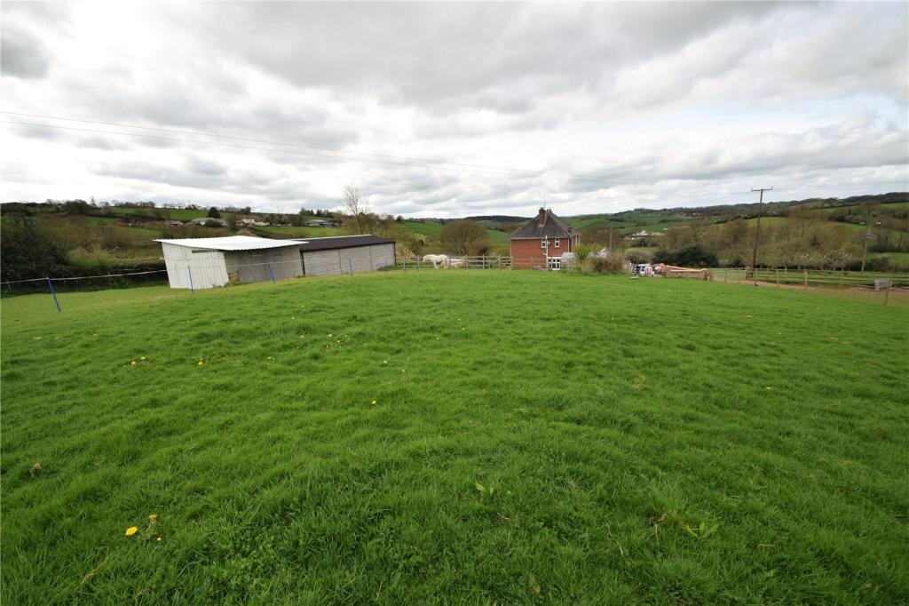 Crediton Seddons