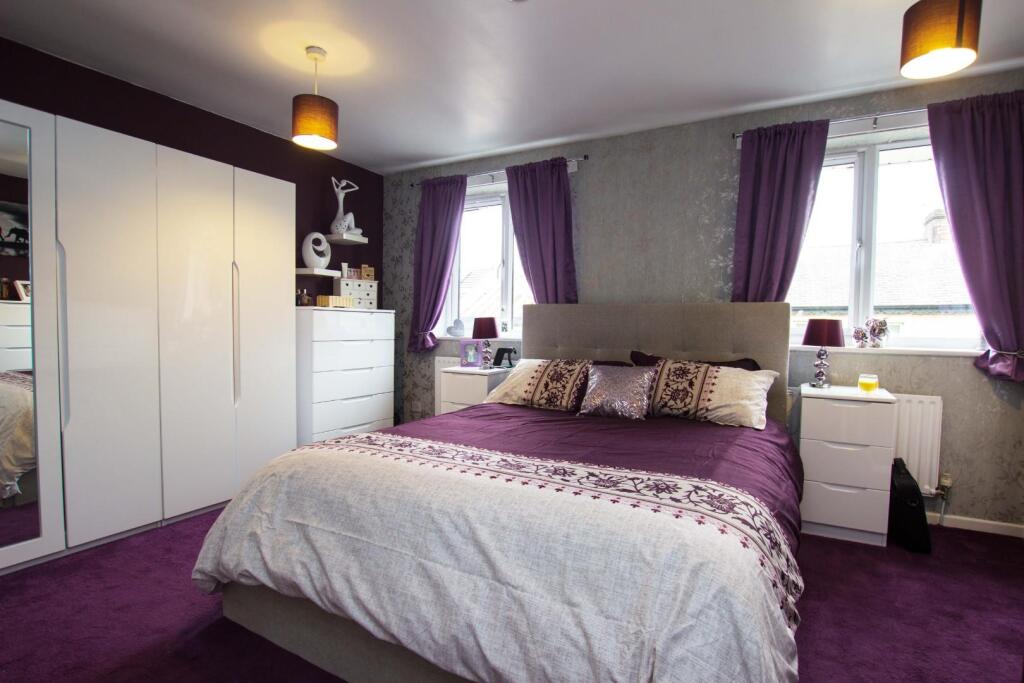 bedroom.jpg