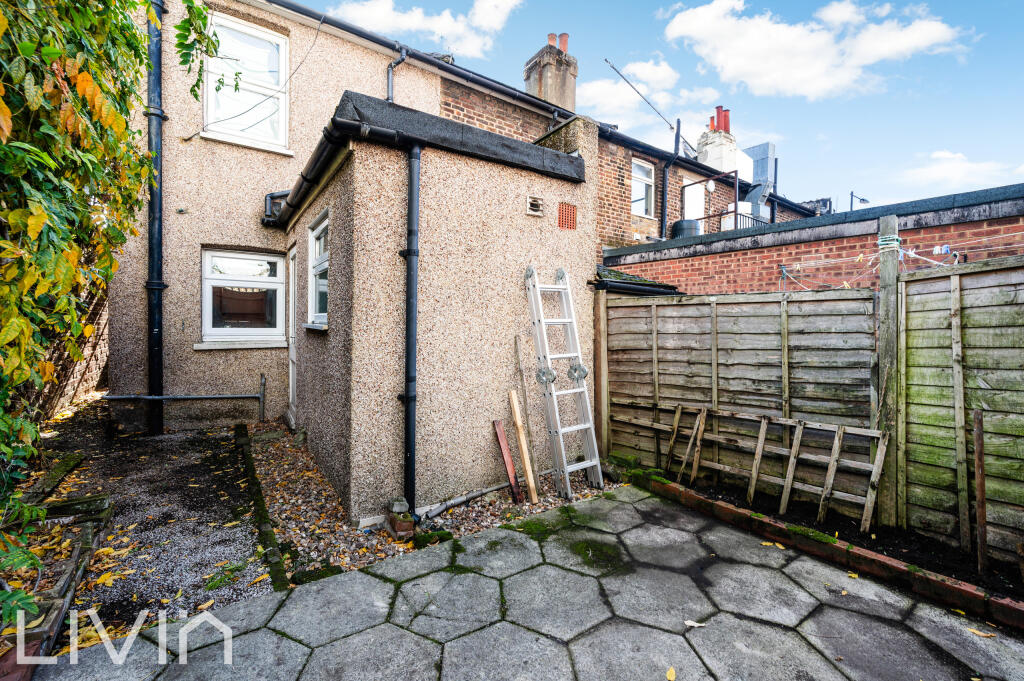 LAUD STREET, 42 (12 FROM 18)-12