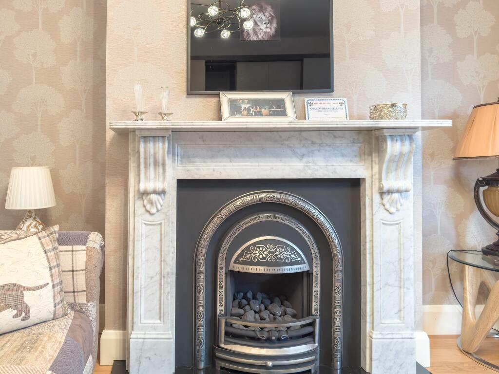 Marble fire surround