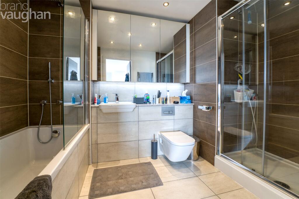 Master Ensuite