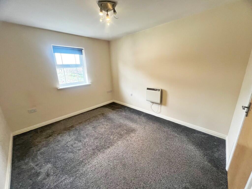 19 Lincoln Court ...