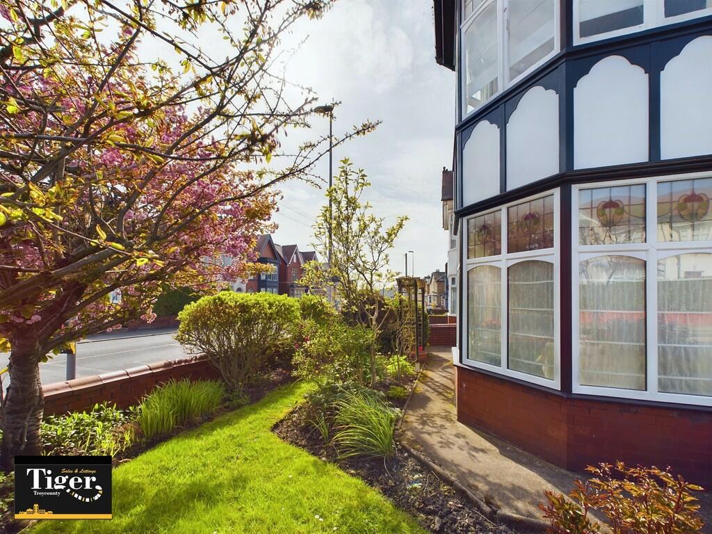 CAM03440G0-PR0024...