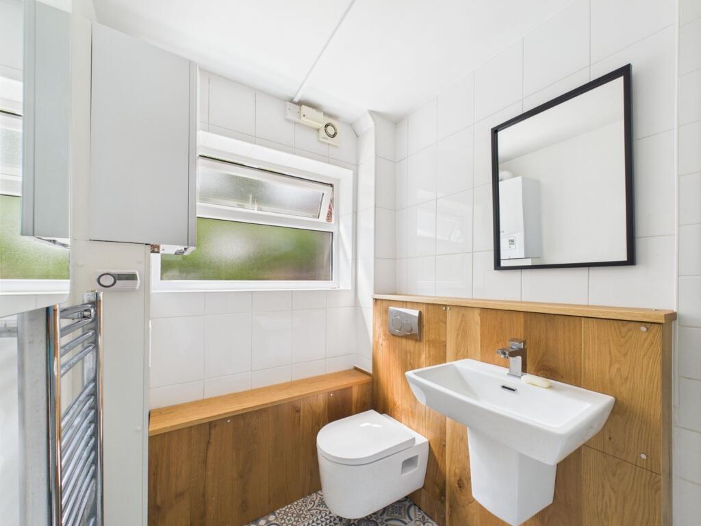 CAM03750G0-PR0067-STILL005