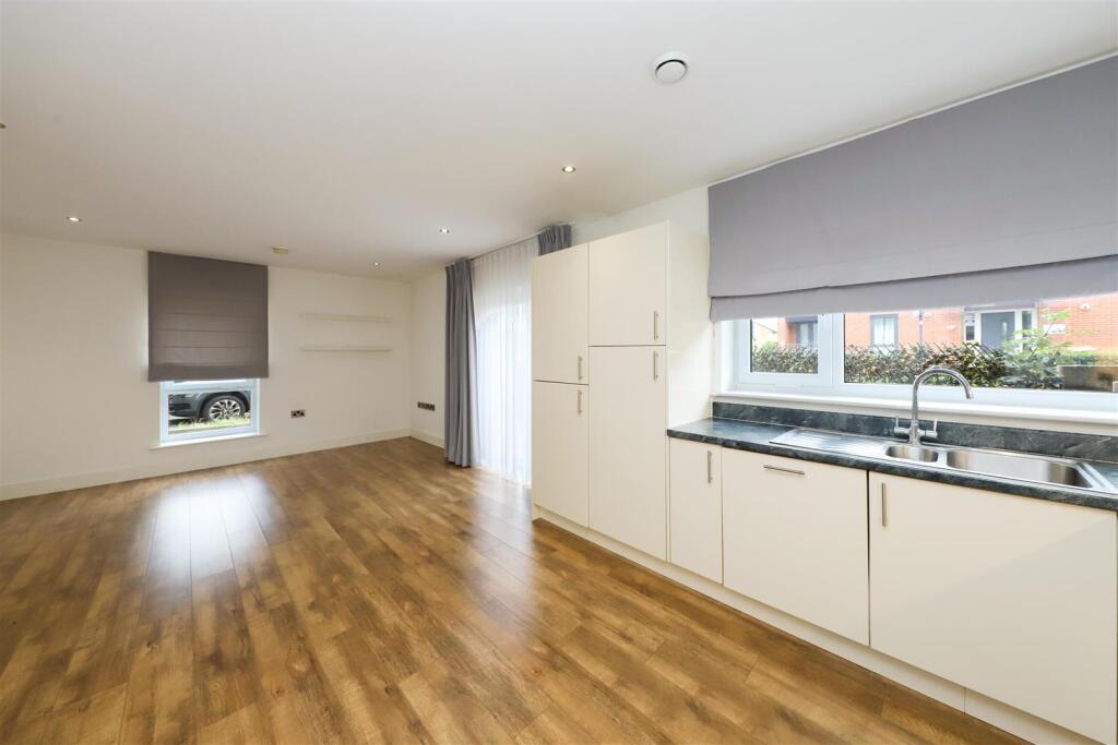 1 Bluebell Court (5) copy.jpg