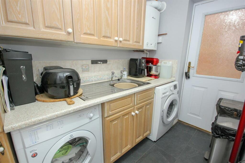 Utility Room.jpg