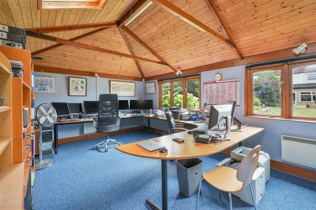 WILLMOT WAY, 54- (20).jpg