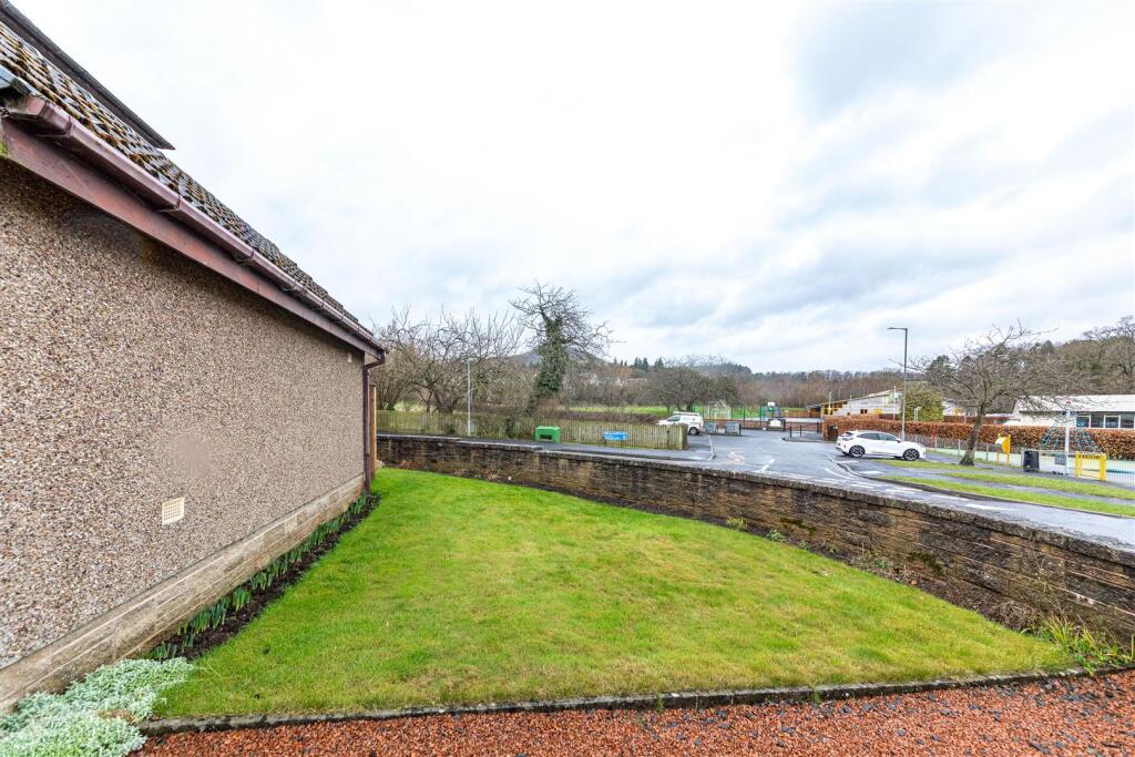 1 Glenburn Avenue Newtown St Boswells 37.JPG