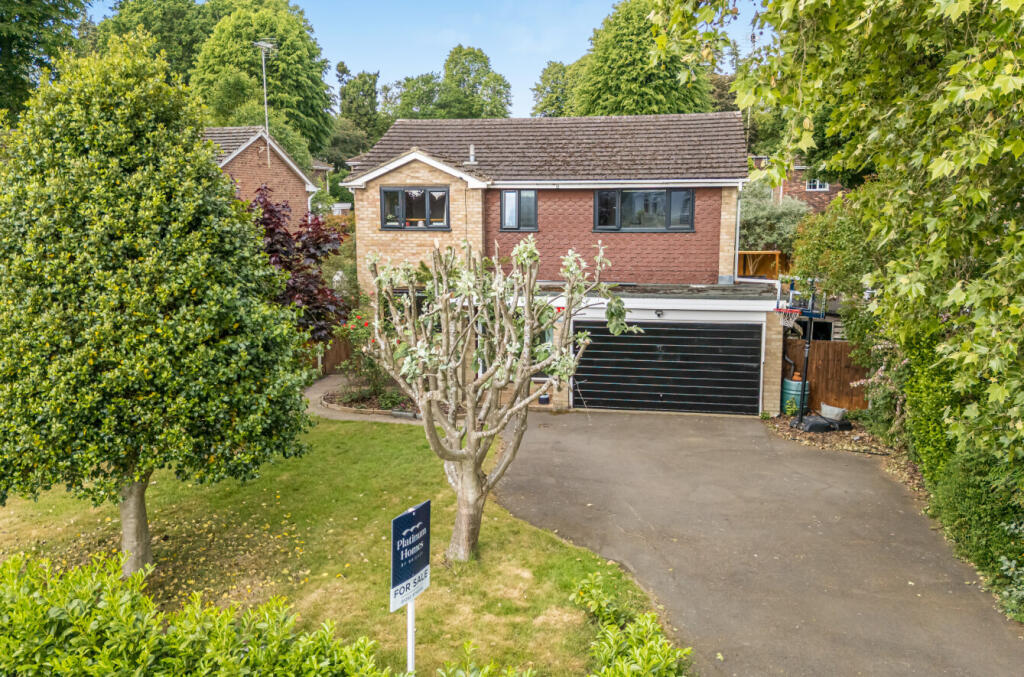 1298127-2-682f622...