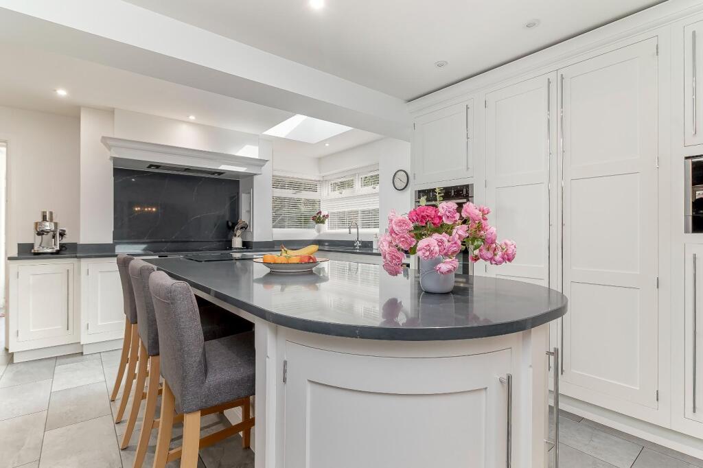 Dining Kitchen - B.jpg