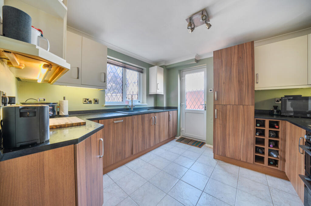 131125826853116ca6835